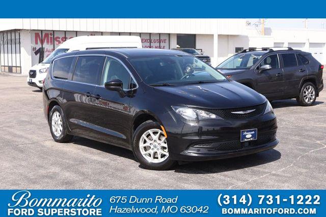 2023 Chrysler Voyager