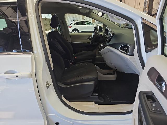 2023 Chrysler Voyager - $23,733