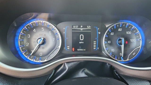 2024 Chrysler Voyager LX
