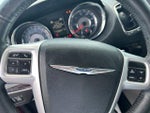 2016 Town and Country Thumbnail 15