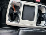 2016 Town and Country Thumbnail 25