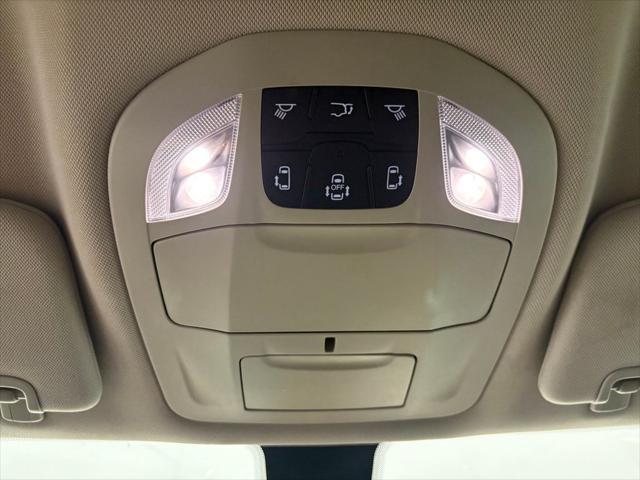 2022 Chrysler Voyager - $18,524