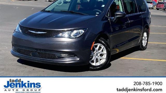 Preowned 2022 Chrysler Voyager LX for Sale