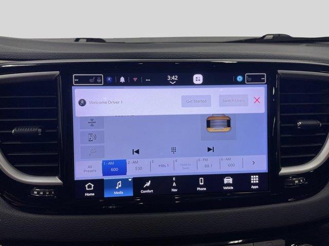 2023 Chrysler Voyager - $21,773