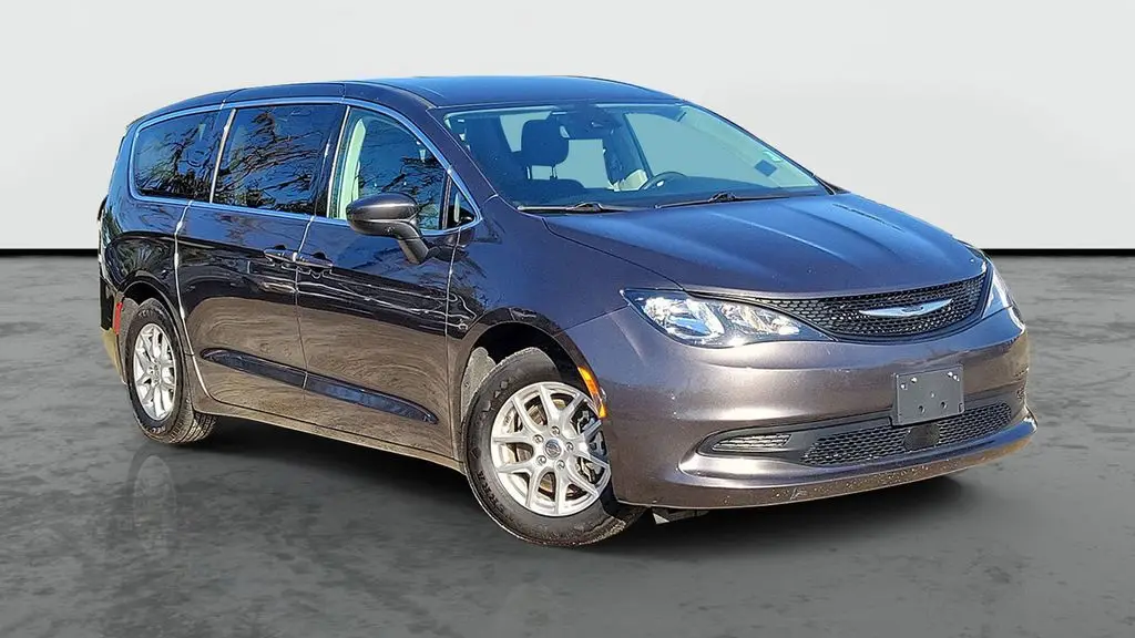 Preowned 2023 Chrysler Voyager LX for Sale