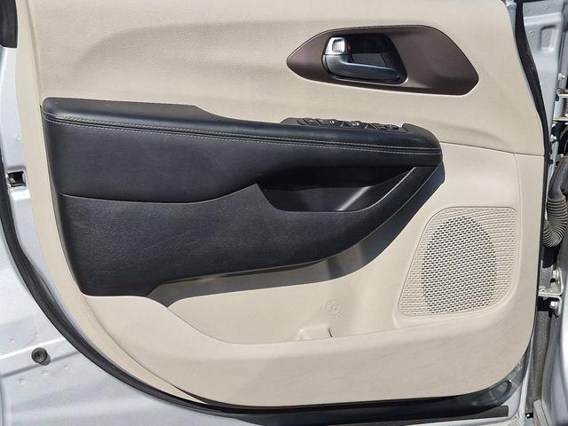 2023 Chrysler Voyager - $21,899