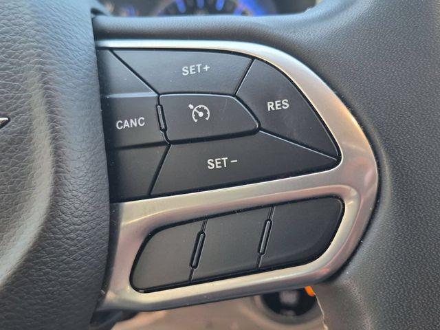 2023 Chrysler Voyager - $21,899