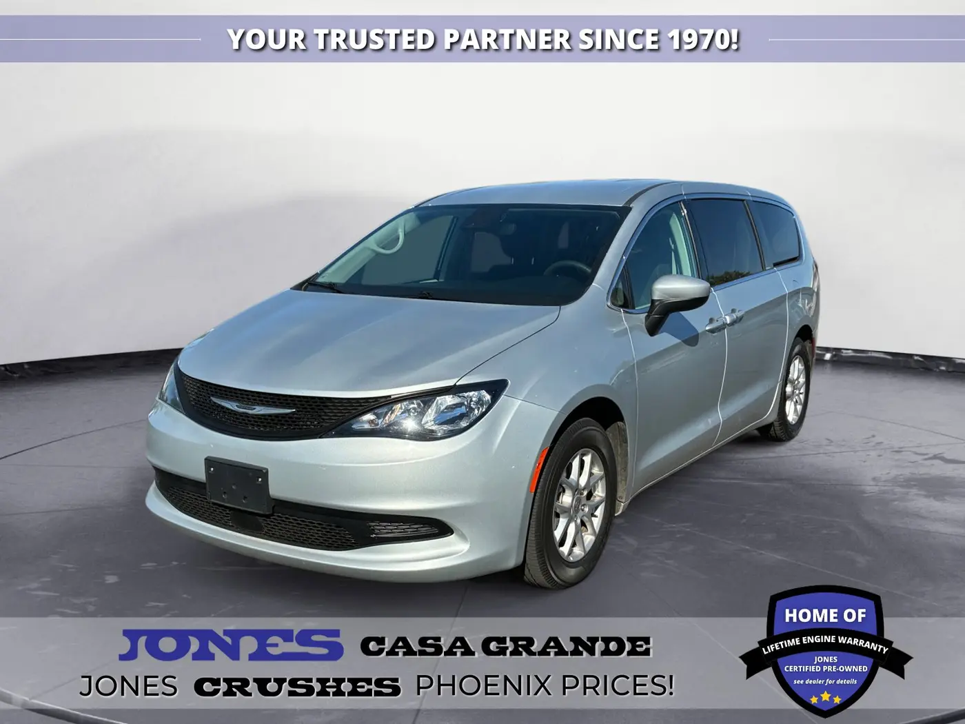 2023 Chrysler Voyager