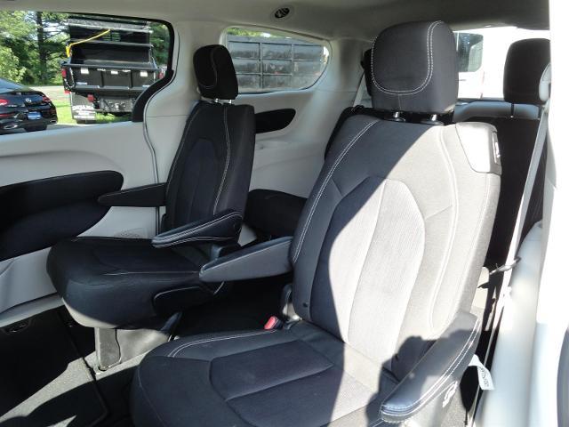 2023 Chrysler Voyager - $23,999