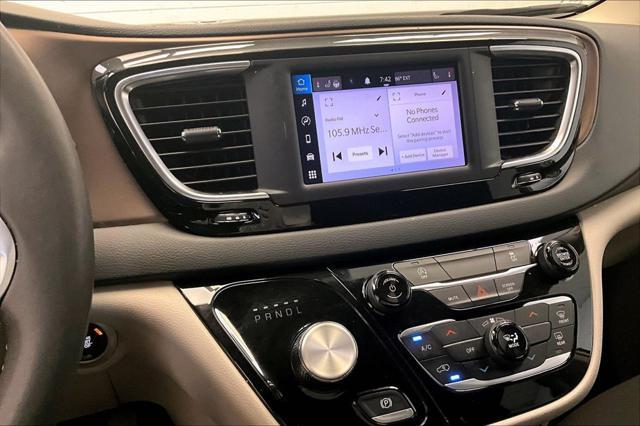 2023 Chrysler Voyager - $19,320
