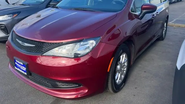 Preowned 2023 Chrysler Voyager LX for Sale