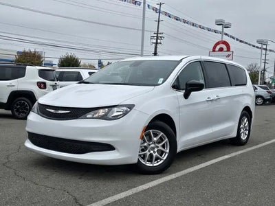 2024 Chrysler Voyager LX 4DR Mini-Van