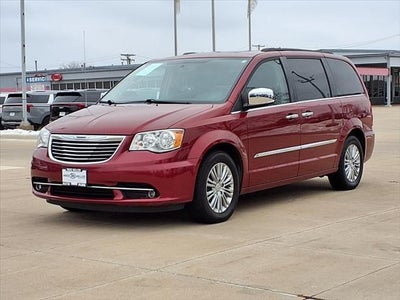2016 Chrysler Town And Country Touring-L Anniversary Edition 4DR Mini-Van