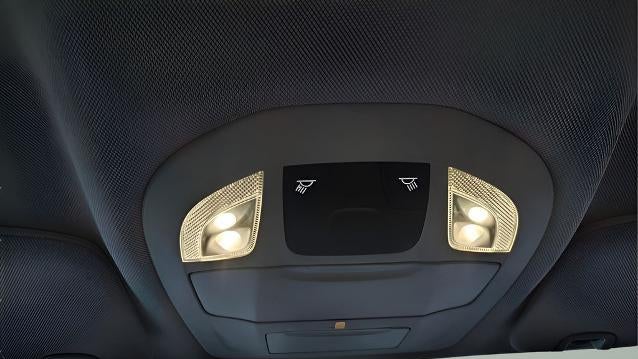 2020 Chrysler Voyager LX