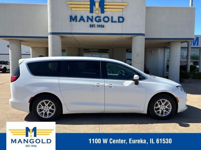 2022 Chrysler Voyager - $19,603