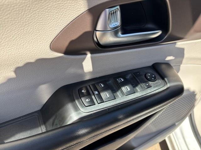 2022 Chrysler Voyager - $19,603