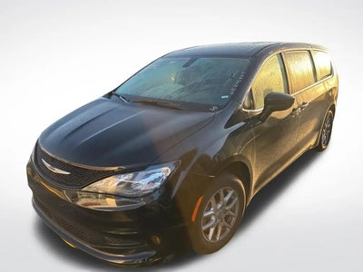 Photo of a 2022 Chrysler Voyager LX 4DR Mini-Van for sale