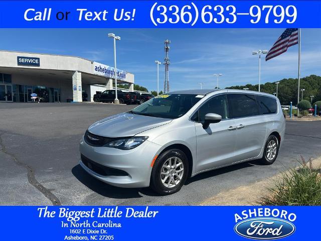 2023 Chrysler Voyager