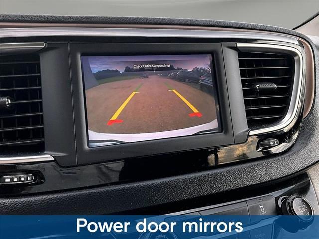 2023 Chrysler Voyager - $21,544