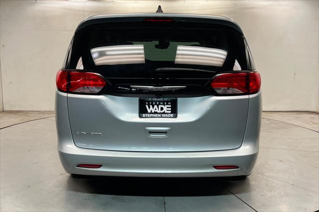 2023 Chrysler Voyager - $19,499