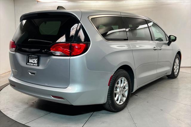 2023 Chrysler Voyager - $19,499