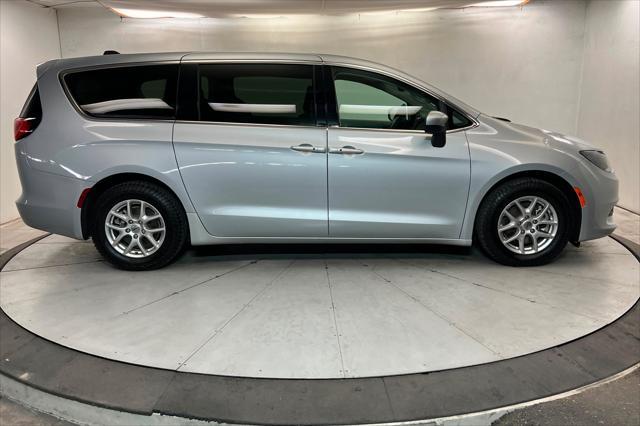 2023 Chrysler Voyager - $19,499