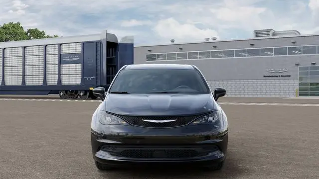 2027 Chrysler Pacifica LX