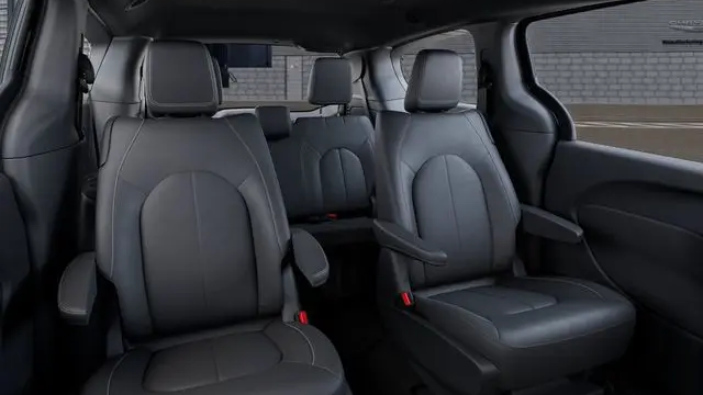 2027 Chrysler Pacifica LX