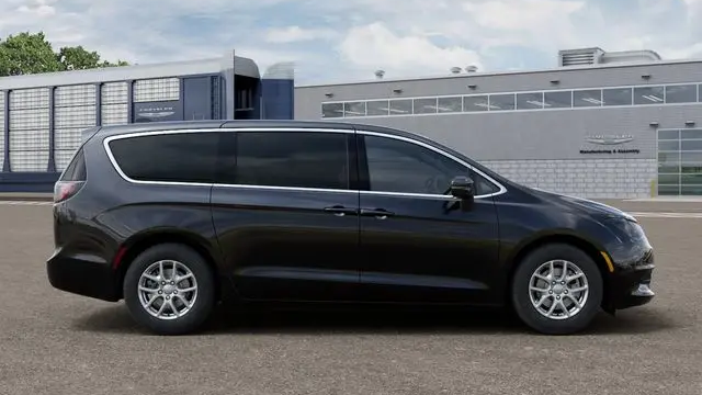 2027 Chrysler Pacifica LX