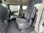 2014 Town and Country Thumbnail 19