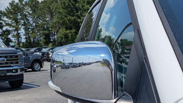 2015 Chrysler Town and Country Touring-L