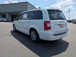 2015 Town and Country Thumbnail 6