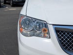 2015 Town and Country Thumbnail 9
