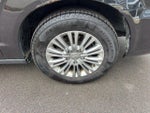 2016 Town and Country Thumbnail 9