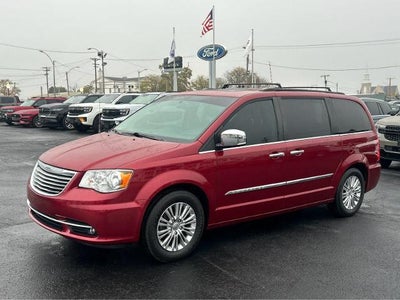 2016 Chrysler Town And Country Touring-L 4DR Mini-Van