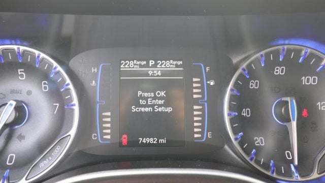 2022 Chrysler Voyager LX