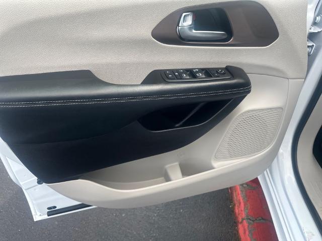2023 Chrysler Voyager - $17,985