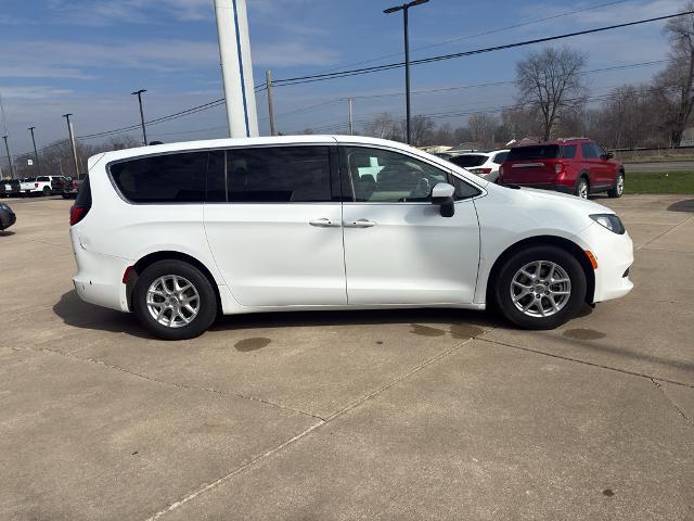 2023 Chrysler Voyager - $22,186