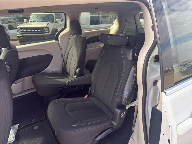 2023 Chrysler Voyager - $22,186