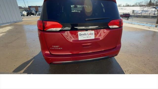 2026 Chrysler Voyager LX