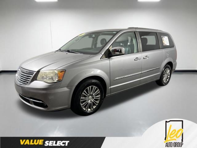 2013 Chrysler Town And Country
