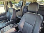 2015 Town and Country Thumbnail 22