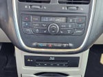 2015 Town and Country Thumbnail 31