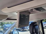 2015 Town and Country Thumbnail 36