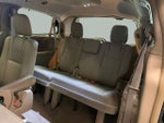 2016 Town and Country Thumbnail 17