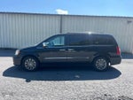2016 Town and Country Thumbnail 8
