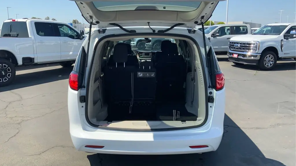 2017 Chrysler Pacifica LX