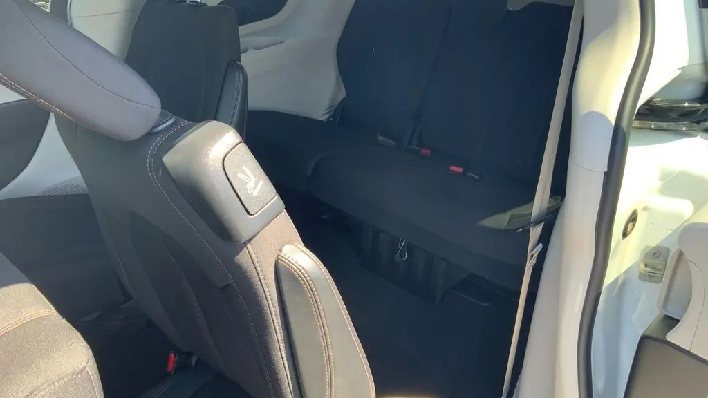 2017 Chrysler Pacifica LX