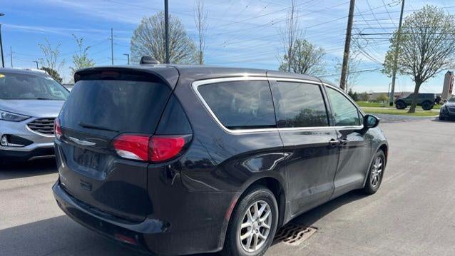 2018 Chrysler Pacifica LX