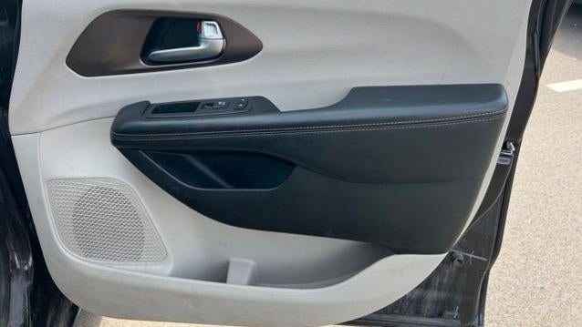 2018 Chrysler Pacifica LX